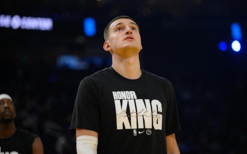 AKO SE PO JUTRU DAN POZNAJE... Nikola Jović odličan u dresu Majamija!