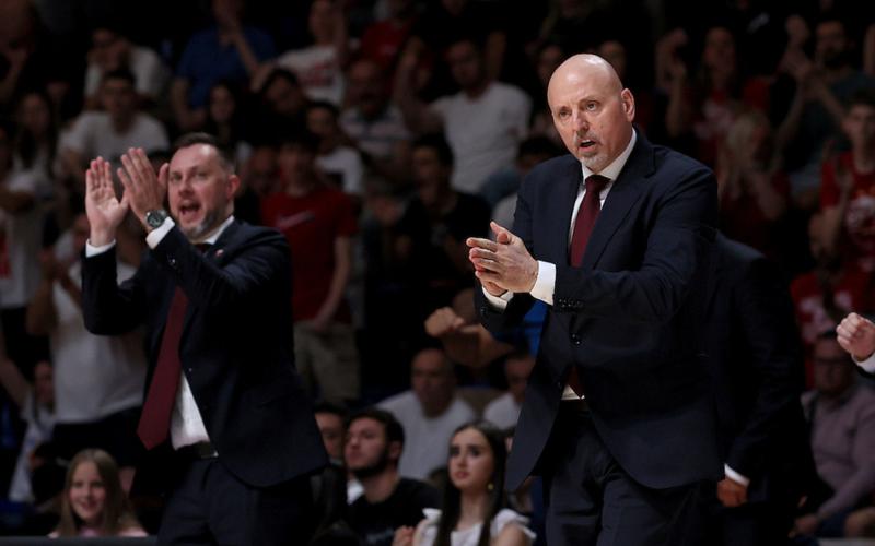 Saša Obradović zadovoljan pobedom Hapoela protiv Rige